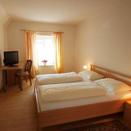 Gasthof Zur Post Straßwalchen Buitenkant foto